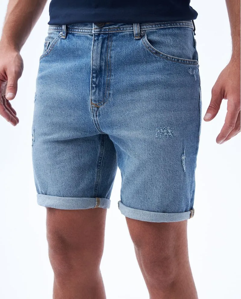 Bermuda con rotos recosidos para hombre