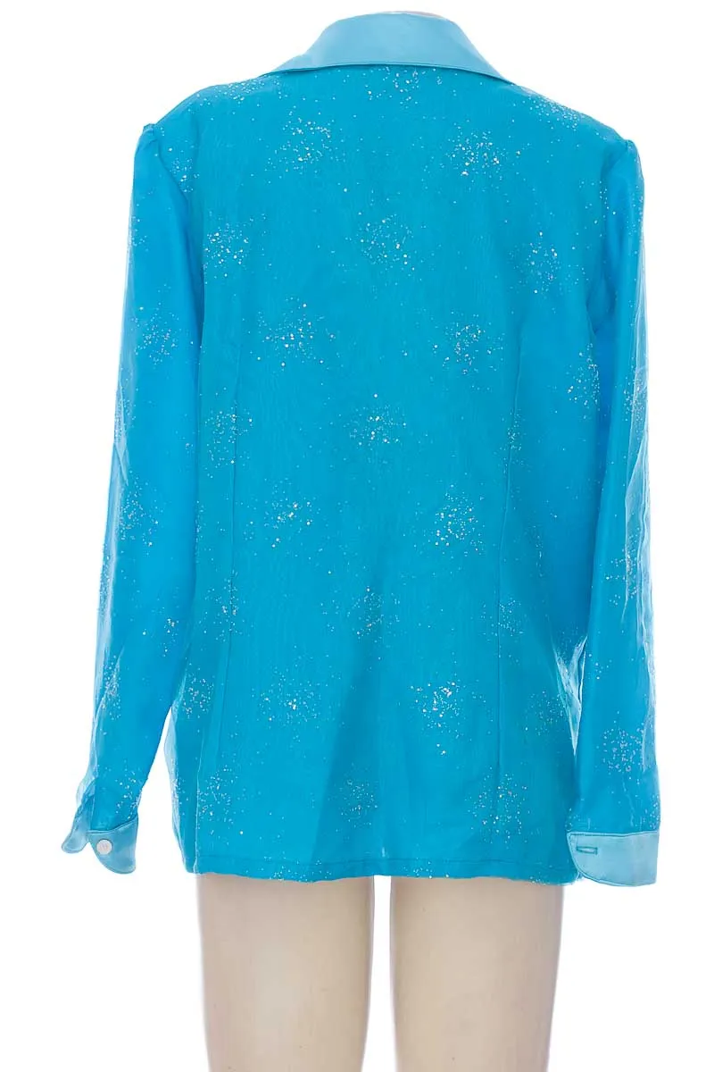 BLUSA COLOR AZUL  CLOSEANDO