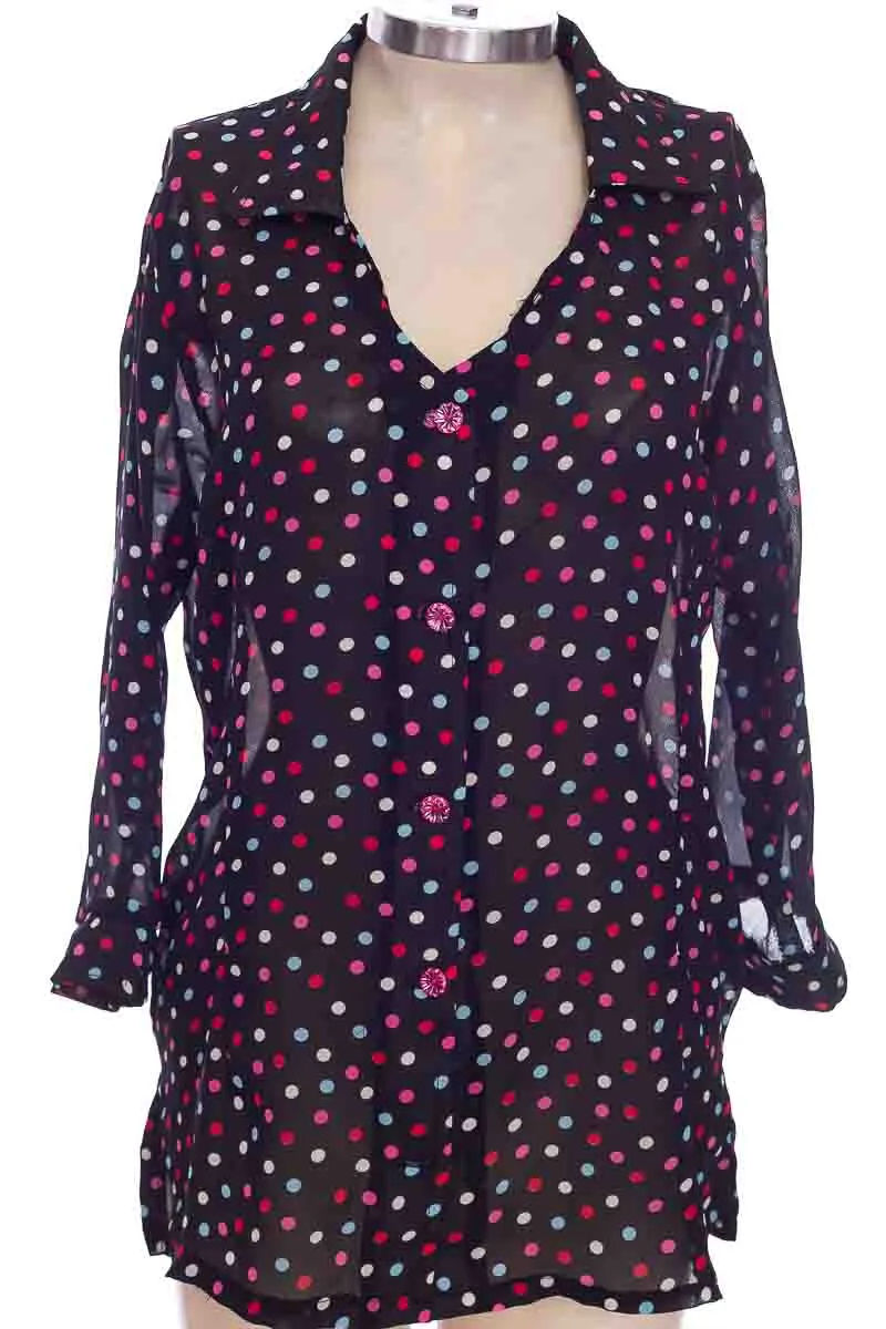 BLUSA COLOR NEGRO  CLOSEANDO