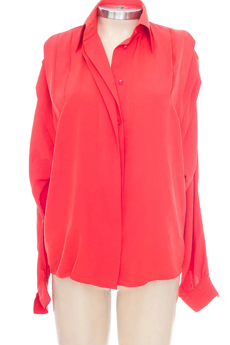 BLUSA COLOR ROJO  CLOSEANDO