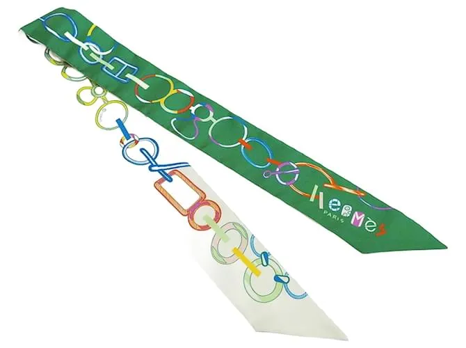 Bufanda Hermès Twilly en verde 