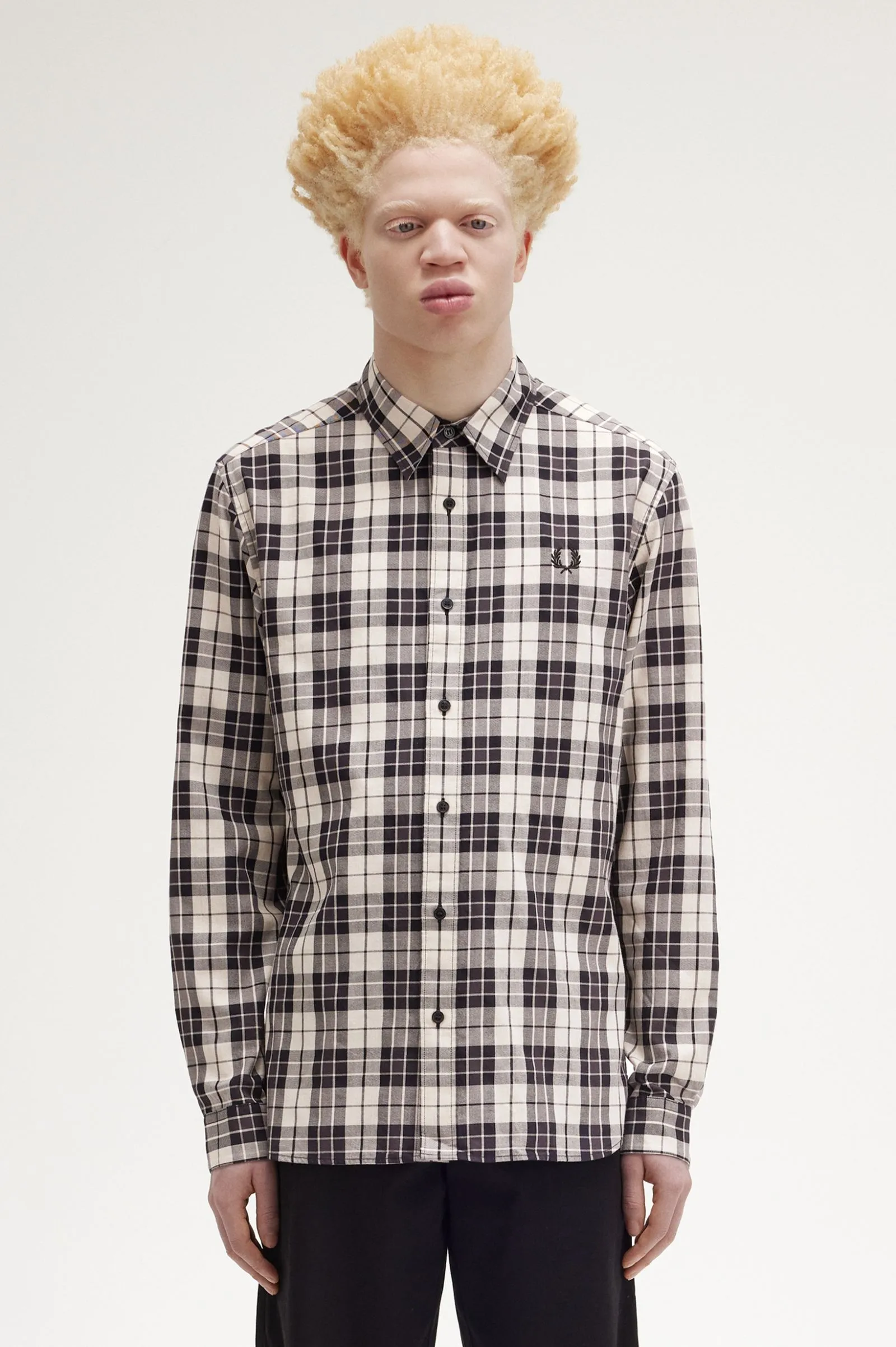 Camisa de sarga a cuadros escoceses