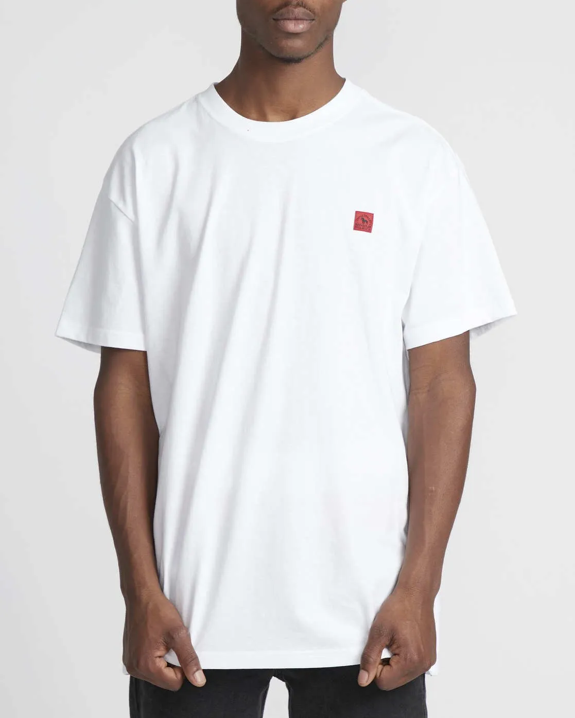 Camiseta Hombre RVCA manga corta SSRS RVF9 SMITH STREET Blanca