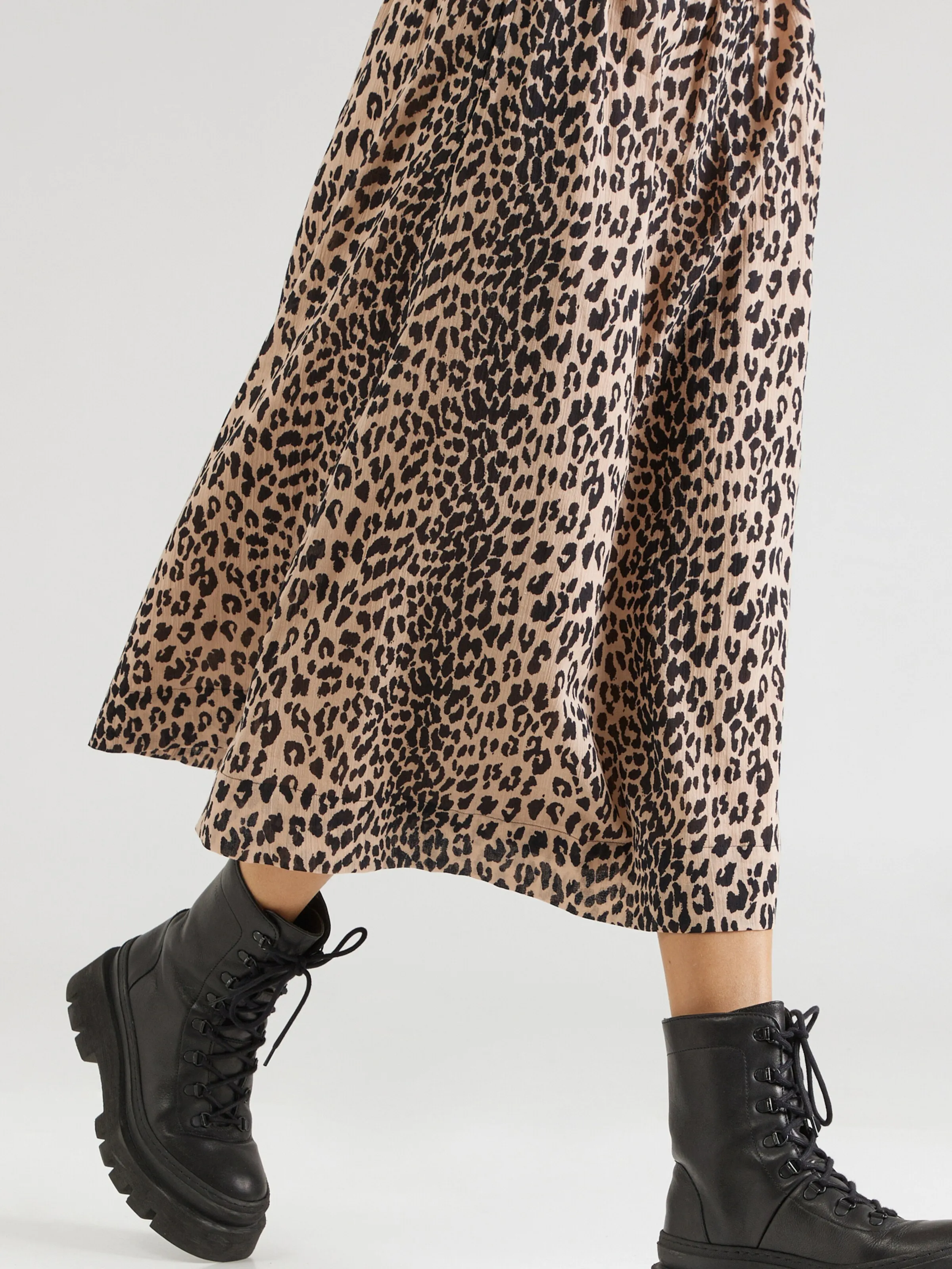 Falda CATWALK JUNKIE en Kitt