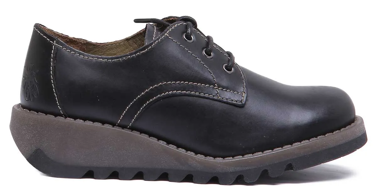 Fly London Simb K Zapatos de tacón de cuña de piel para niños en charol negro