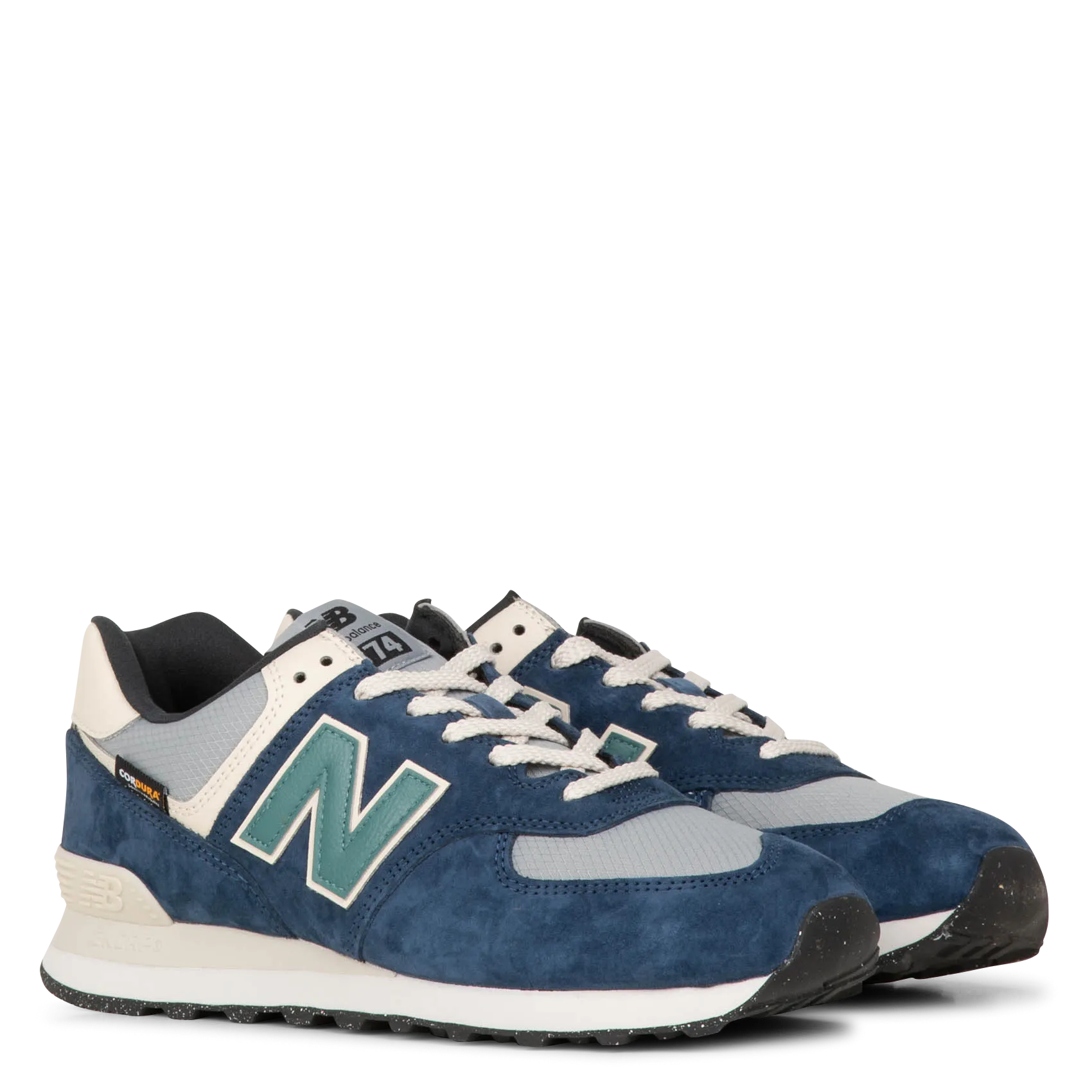 NEW BALANCE 574  ASICS GEL PULSE 13 EN AZUL