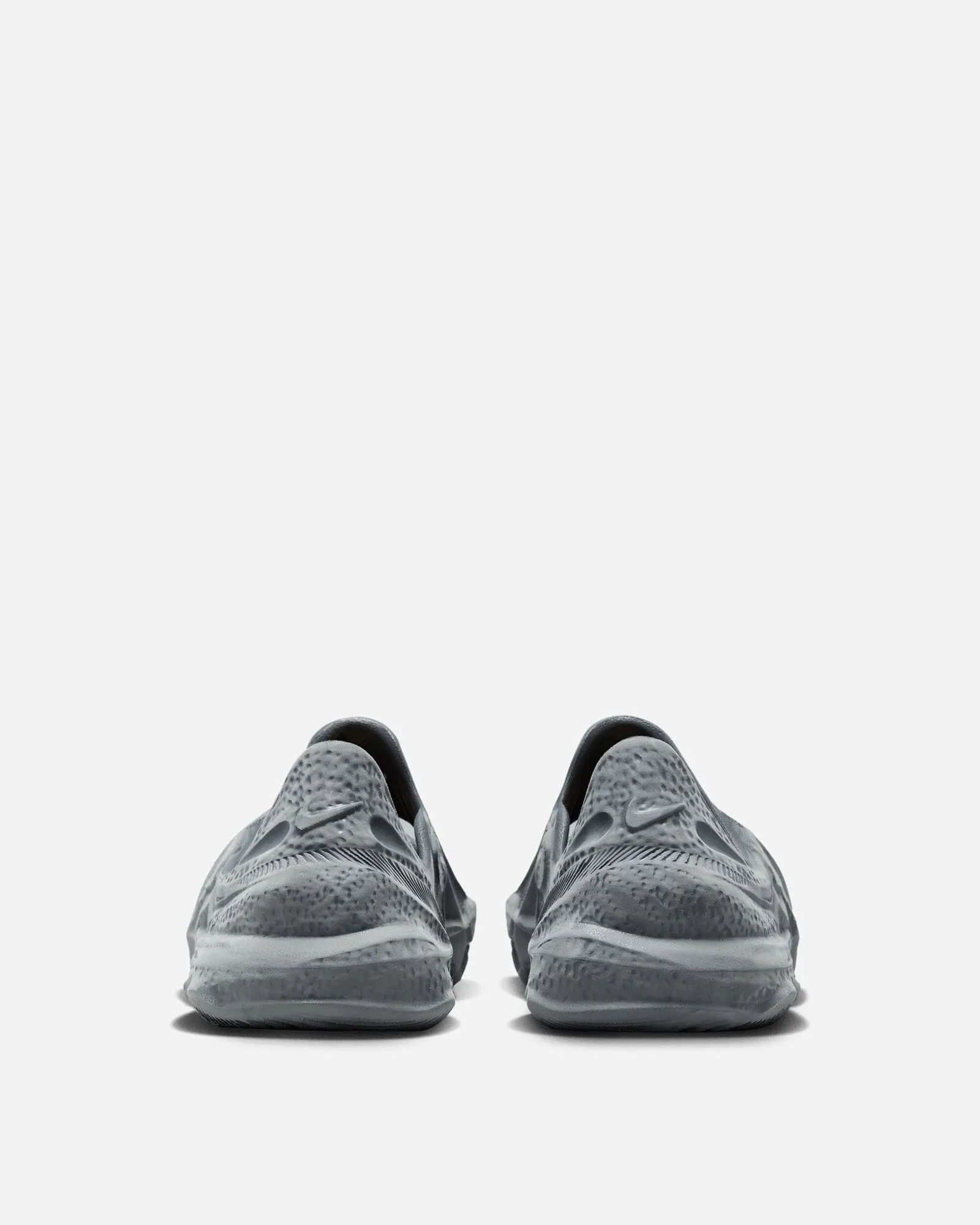 Nike ISPA Universal