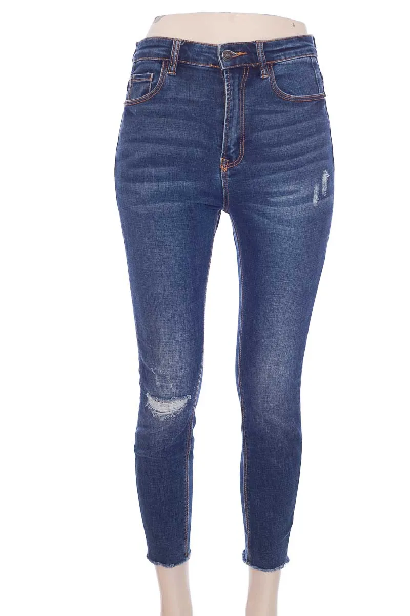 PANTALóN COLOR AZUL  STRADIVARIUS