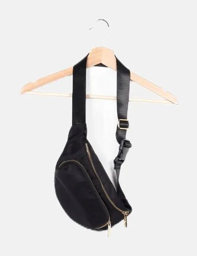 Primark Riñonera negra básica