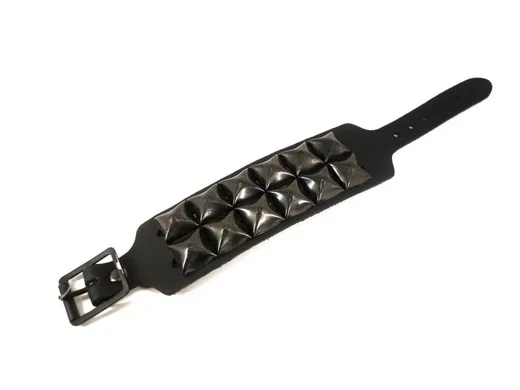 Pulsera pirámides negro 2 hileras