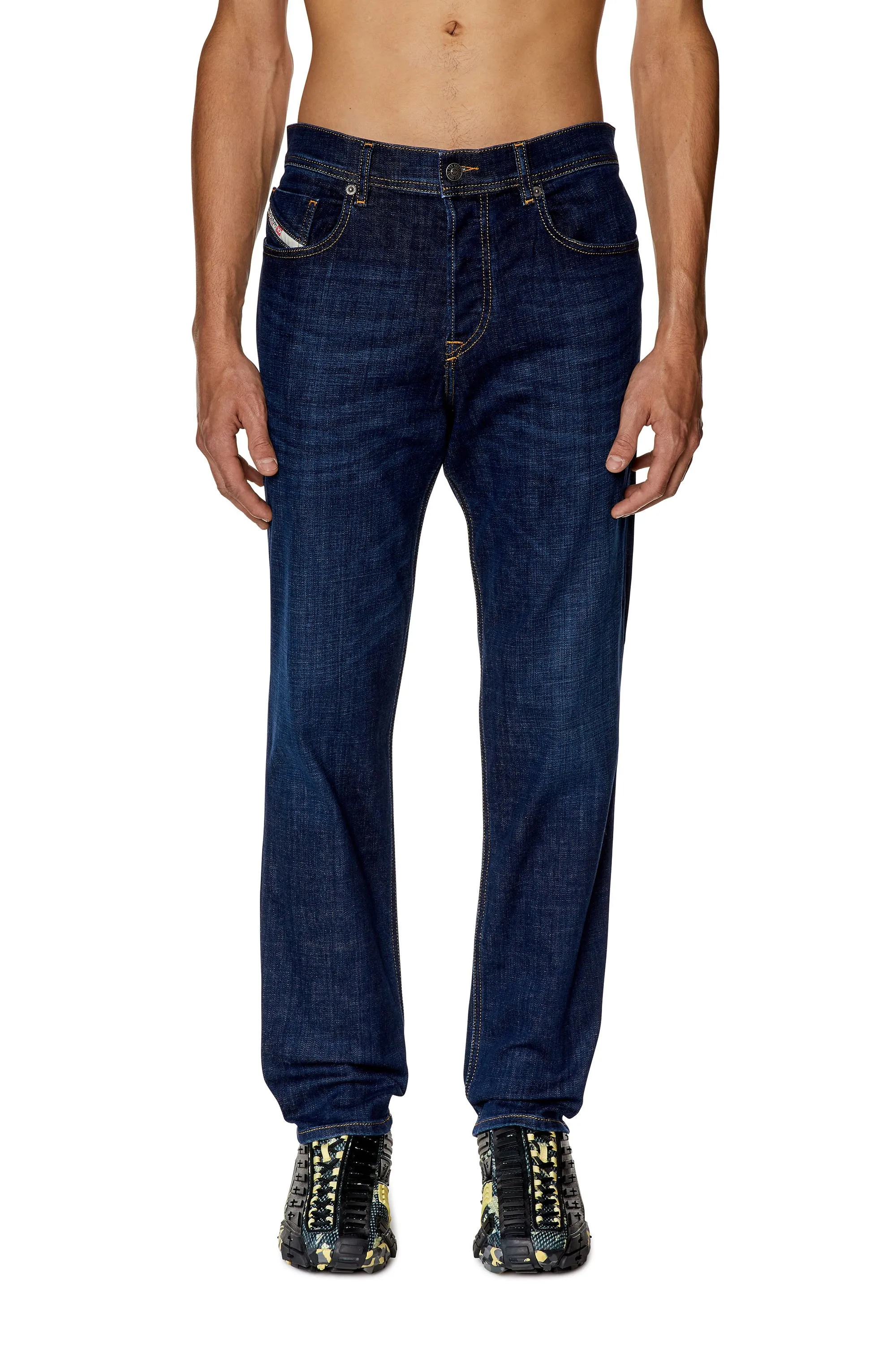 TAPERED JEANS 2023 DFINITIVE 09F89
