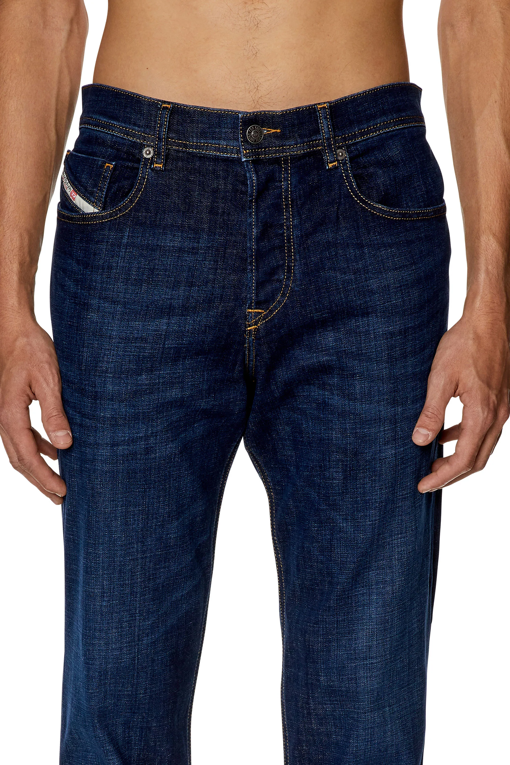 TAPERED JEANS 2023 DFINITIVE 09F89