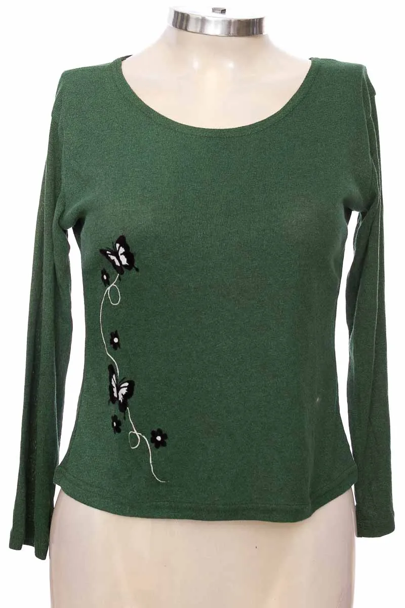 TOP / CAMISETA COLOR VERDE  YASHUANG