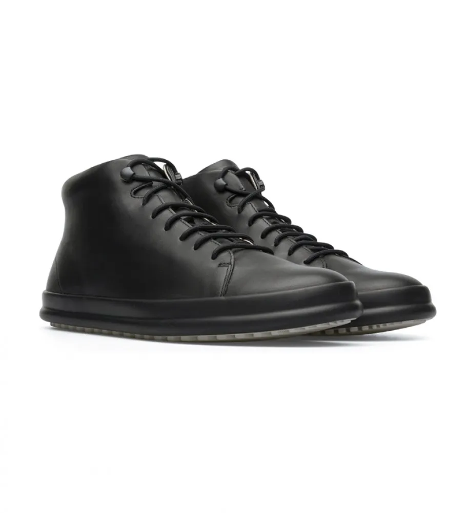 Zapatillas de piel Chasis negro