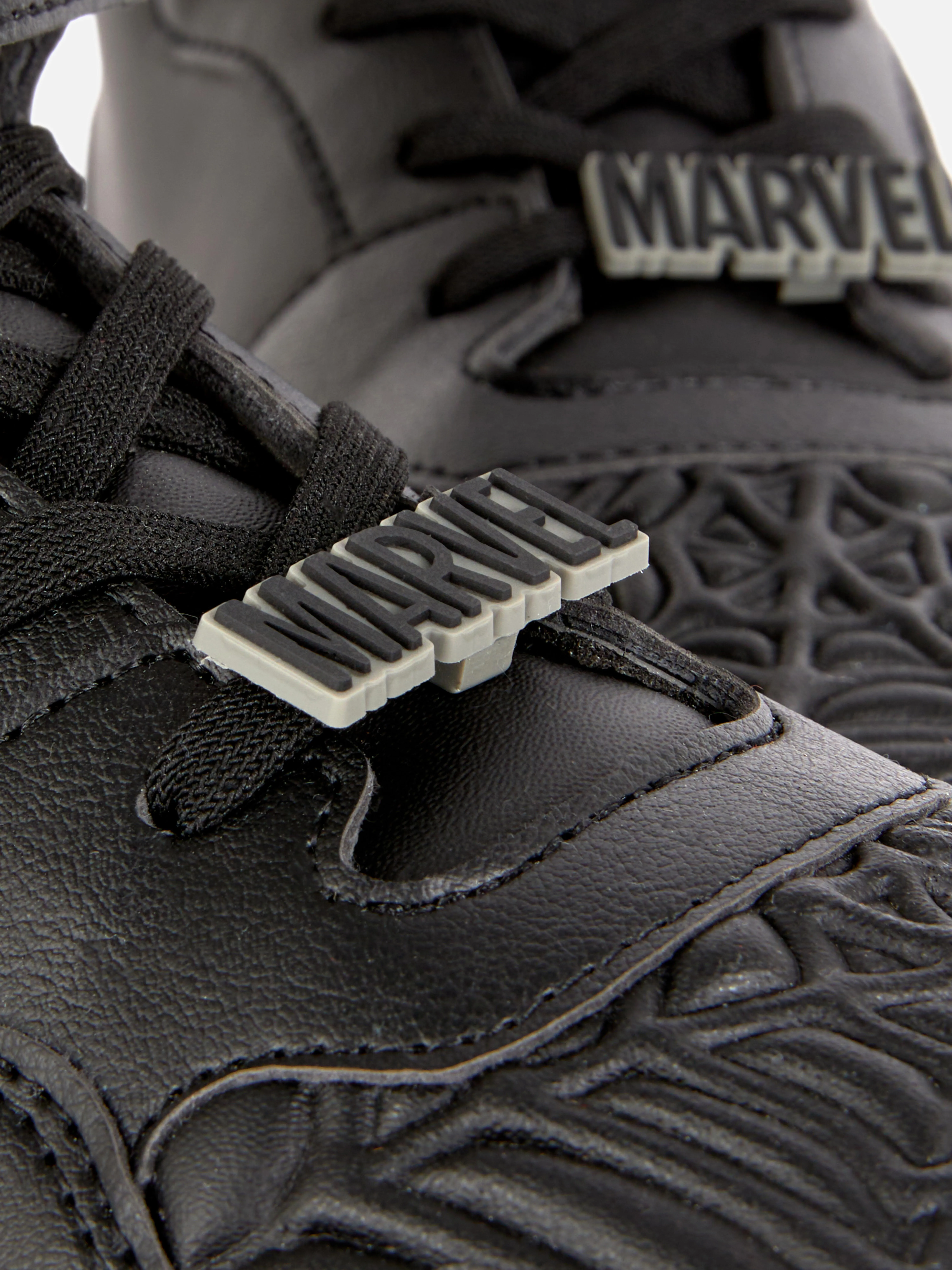 ZAPATILLAS ESCOLARES ALTAS DE SPIDERMAN DE MARVEL