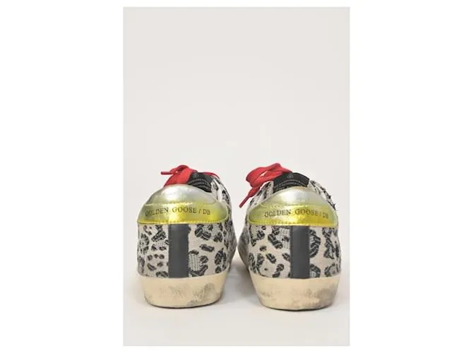 Zapatillas Superstar de lona beige con estampado animal Golden Goose 