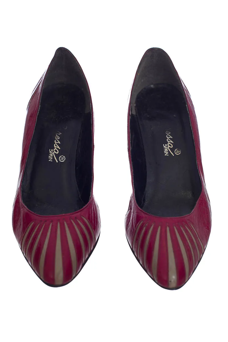 ZAPATOS COLOR VINOTINTO  CLOSEANDO